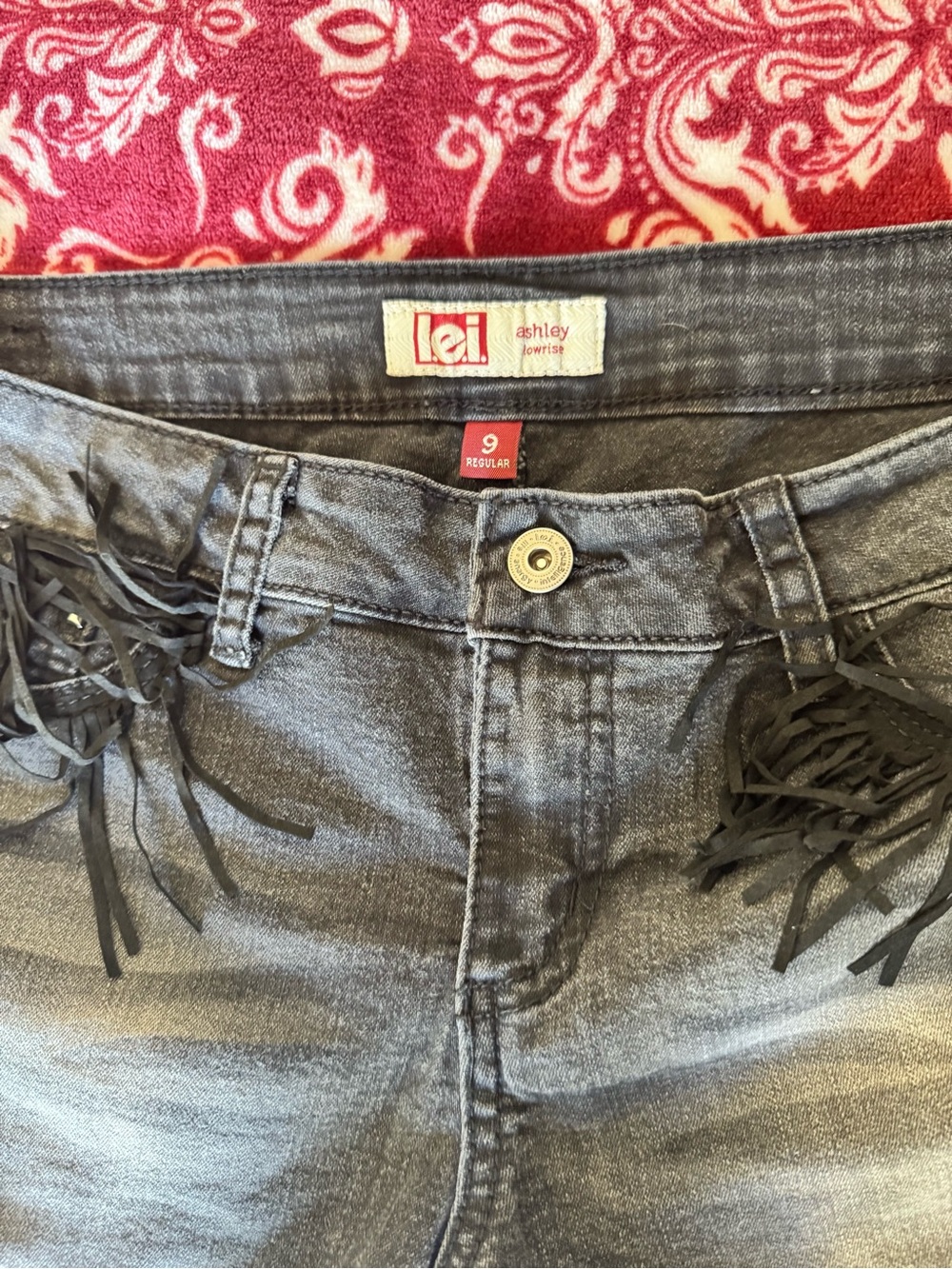 lei Ashley low-Rise Gray Fringe Jeans